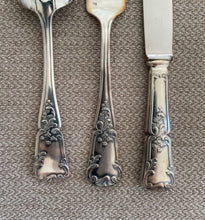 Charger l'image dans la galerie, Trio Cuillère, Fourchette et Couteau à Entremet